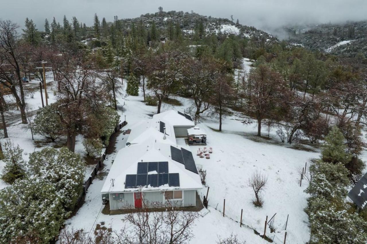 Cherry Cottage 15 Min From Yosemite South Entrance Oakhurst Exterior photo