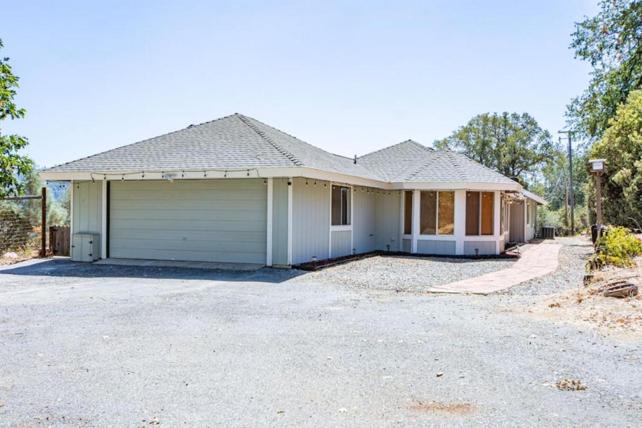 Cherry Cottage 15 Min From Yosemite South Entrance Oakhurst Exterior photo